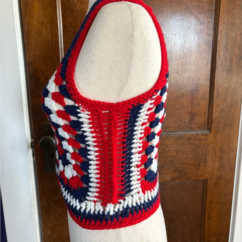 Vintage 70s Red, White, and Blue Crochet Granny Squares Patriotic Tank Top Vest - Picture 3 of 13